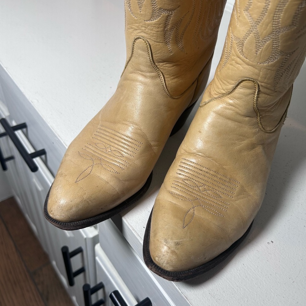 Vintage Tony Lama Women’s Western Cowboy Boots Size 7M Tan Leather USA Made - Picture 4 of 7